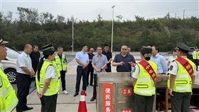 标题:MKsports（中国）官方网站交高投公司赴太行山高速邢台段督导调研省旅发大会服务保障工作<br/>说明:<br/>日期:2025/9/16 8:43:26
