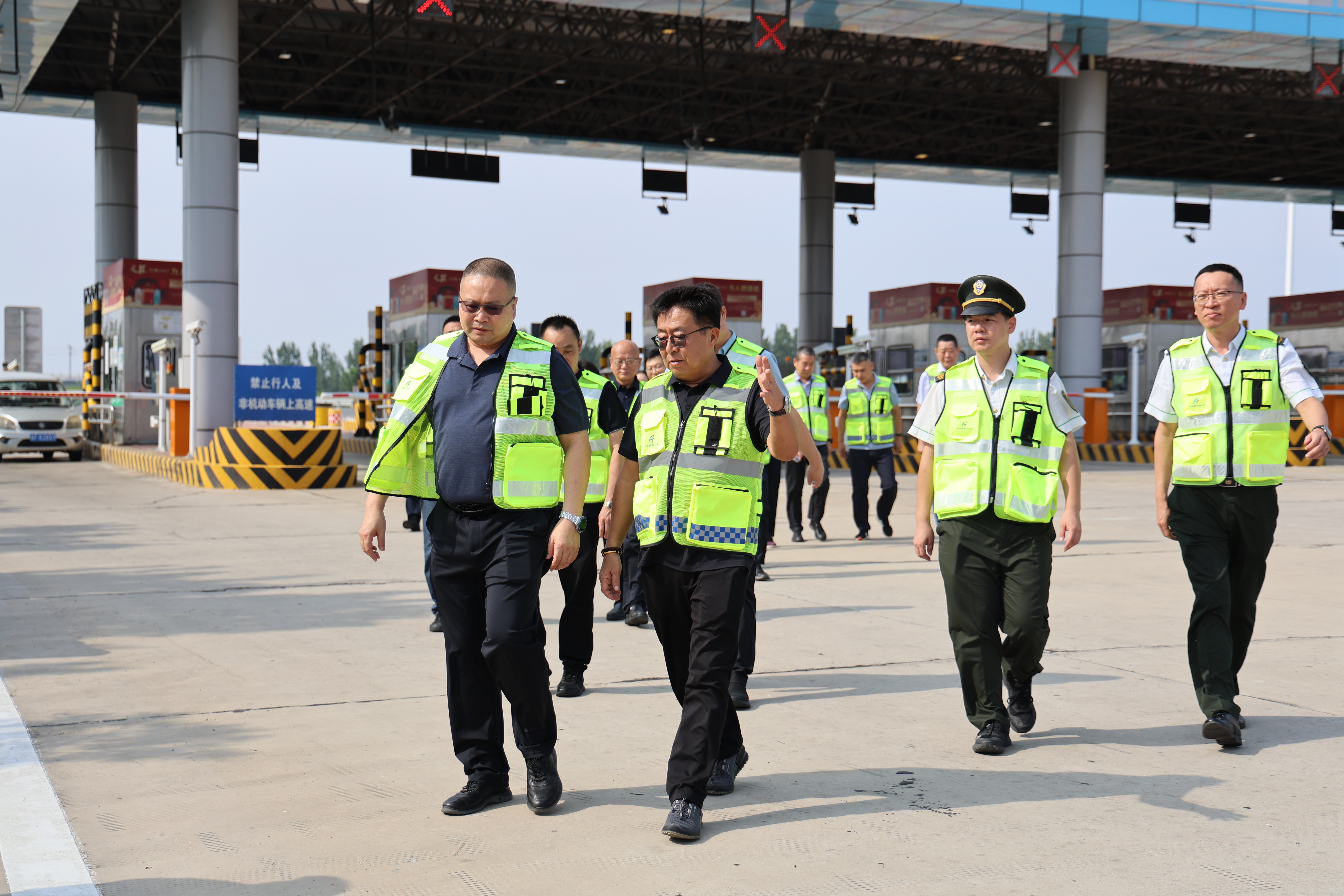 C:\Users\lenovo\Desktop\督导照片\4K8A3469.JPG C:\Users\lenovo\Desktop\督导照片\4K8A3469.JPG