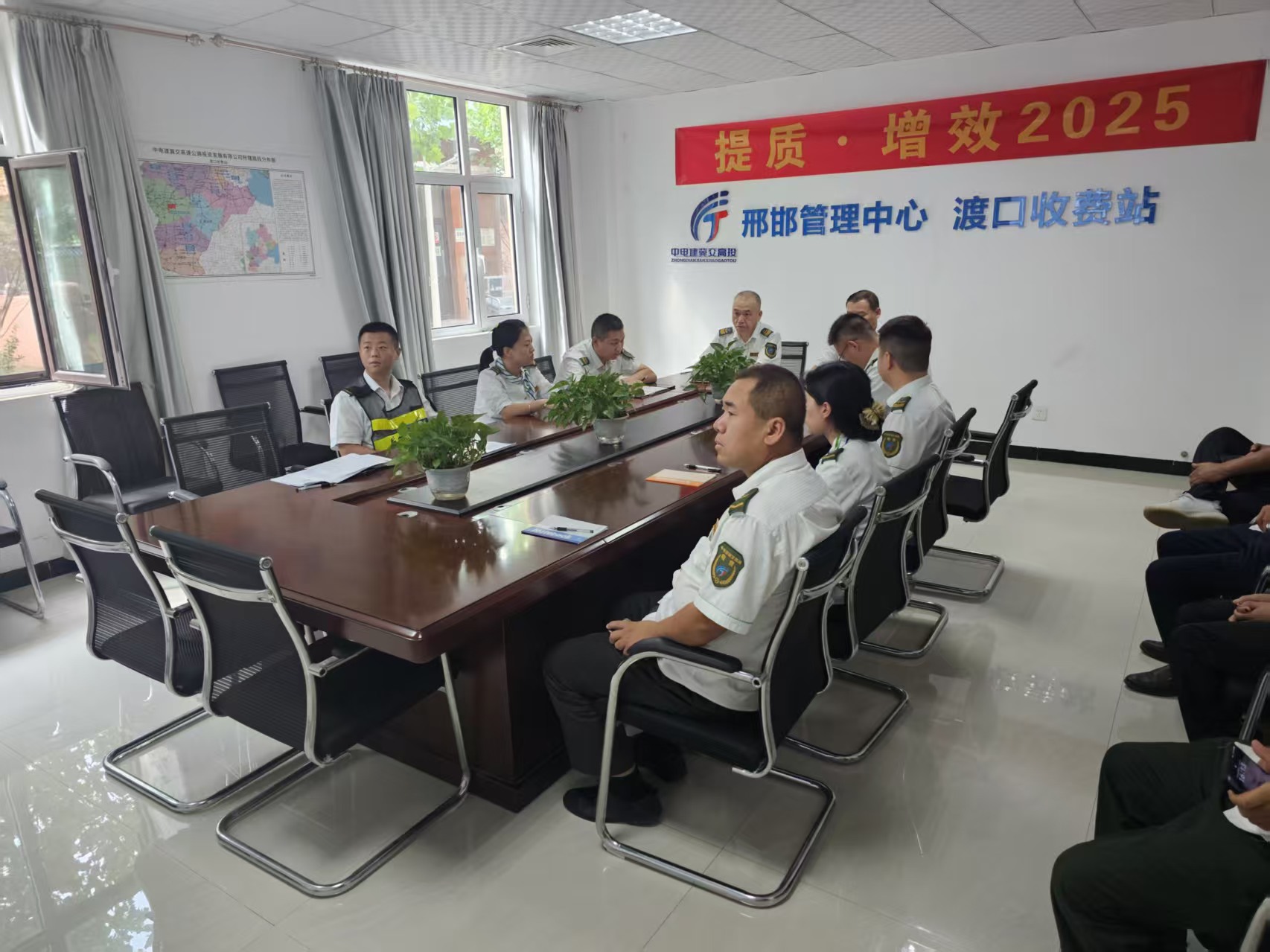 0a03a3ec6f636629e5eca0a6dd41e264.jpg
